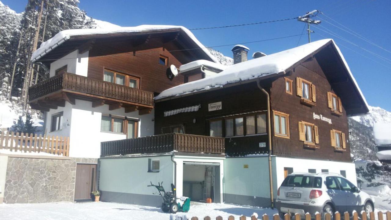 Bed and Breakfast Haus Tannegg à Pettneu am Arlberg Extérieur photo