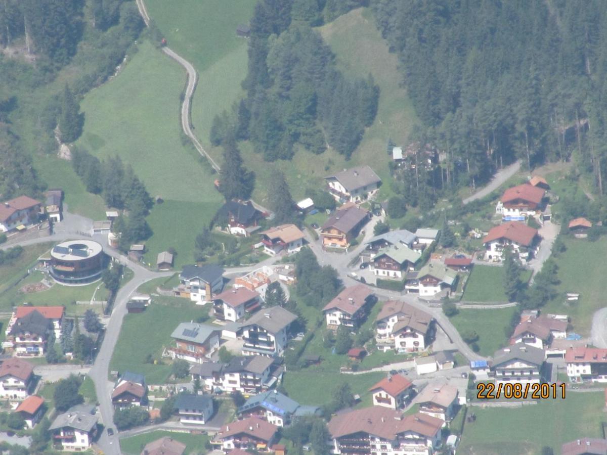 Bed and Breakfast Haus Tannegg à Pettneu am Arlberg Extérieur photo